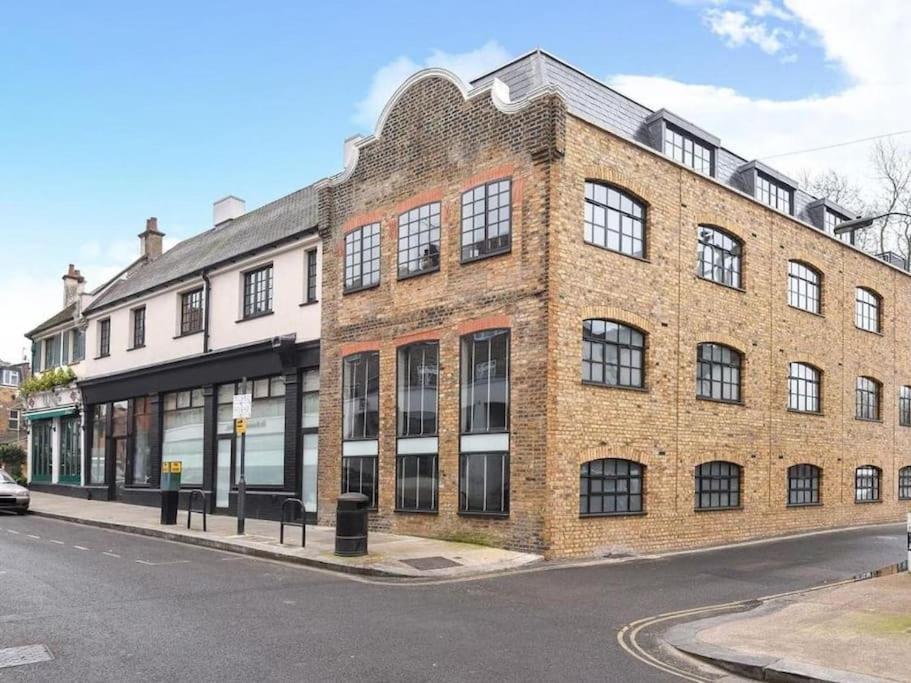 Manhattan Style Apartment In Fulham ลอนดอน ภายนอก รูปภาพ